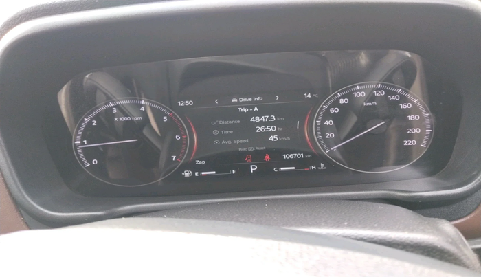 2023 Mahindra SCORPIO-N Z8 DIESEL AT 2WD 7 STR, Diesel, Automatic, 1,06,701 km, interior