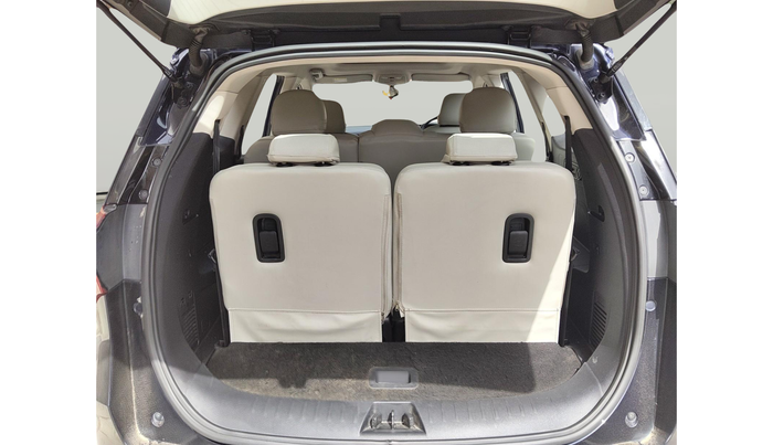 2022 Mahindra XUV700 AX 5 P MT 7 STR, Petrol, Manual, 94,523 km, exterior
