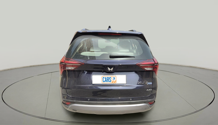 2022 Mahindra XUV700 AX 5 P MT 7 STR, Petrol, Manual, 94,523 km, exterior