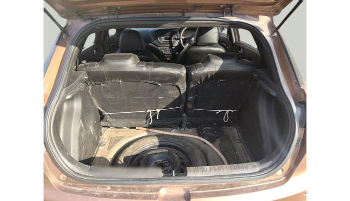 2015 Hyundai i20 Active 1.4 SX, Diesel, Manual, 1,22,848 km, exterior