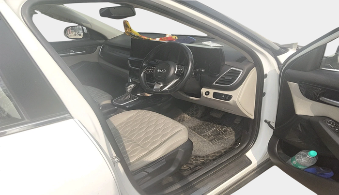 2020 KIA SELTOS HTX IVT 1.5 PETROL, Petrol, Automatic, 65,920 km, interior