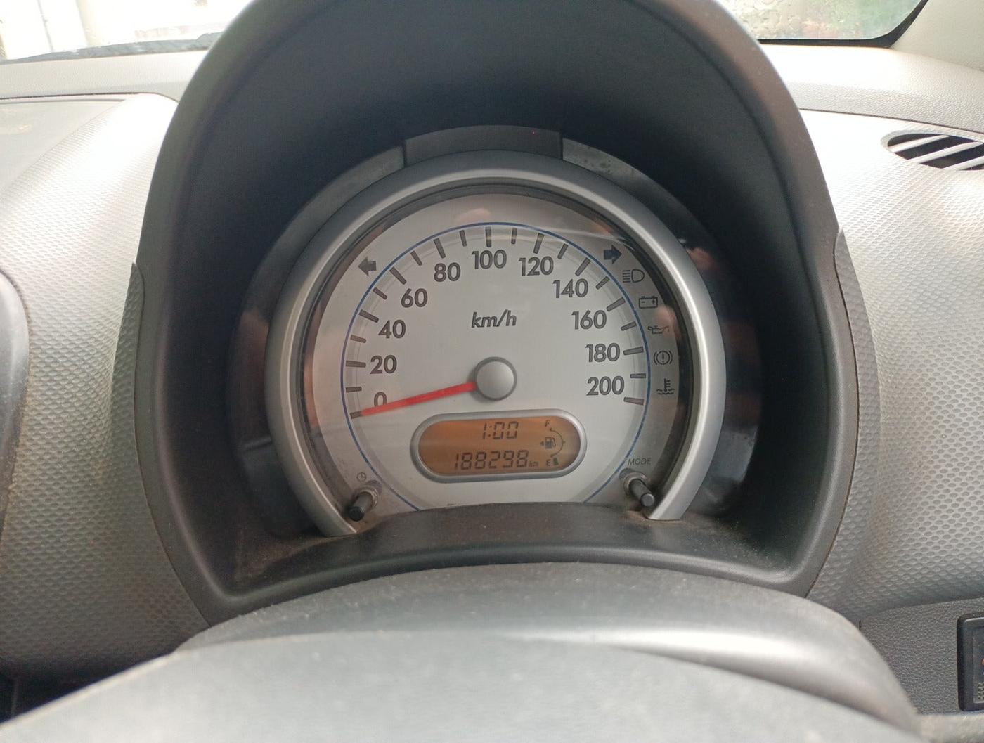2010 Maruti Ritz LDI, Diesel, Manual, 1,89,299 km, interior