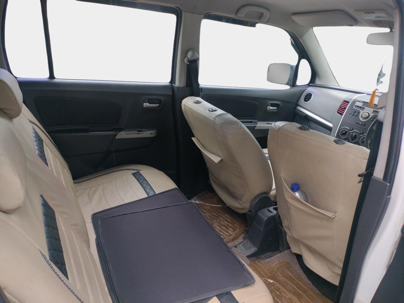 2010 Maruti Wagon R 1.0 VXI, Petrol, Manual, 96,866 km, interior