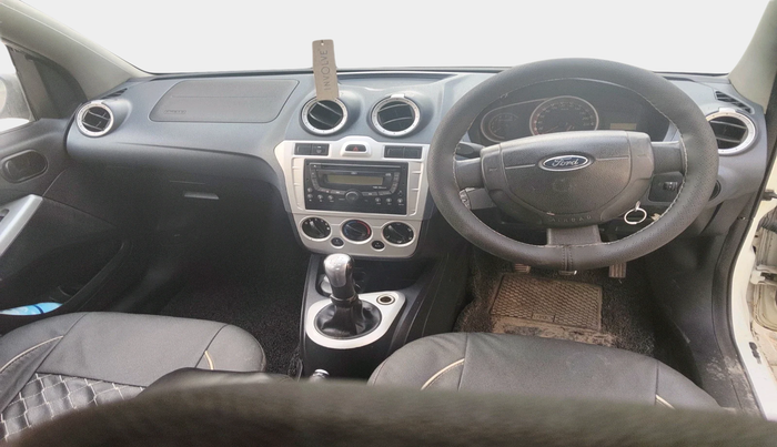 2013 Ford Figo TITANIUM 1.4 DIESEL, Diesel, Manual, 1,58,252 km, interior