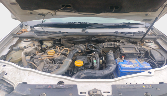 2015 Renault Duster 85 PS RXL DIESEL, Diesel, Manual, 1,51,320 km, exterior