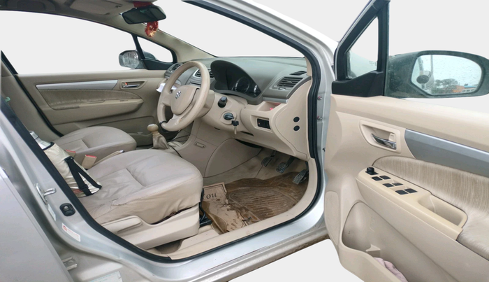 2012 Maruti Ertiga VDI, Diesel, Manual, 1,03,134 km, interior