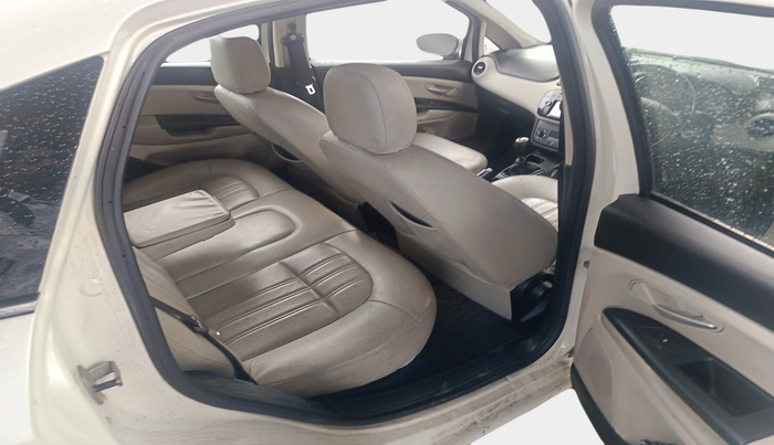 2019 Fiat Linea EMOTION 1.4 L T JET 125S, Petrol, Manual, 33,524 km, interior