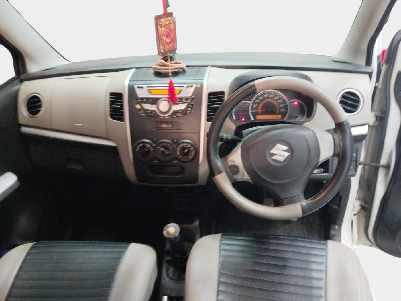 2014 Maruti Wagon R 1.0 VXI, Petrol, Manual, 79,765 km, interior