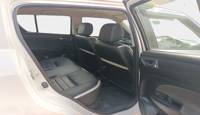 2015 Maruti Swift VDI, Diesel, Manual, 83,597 km, interior
