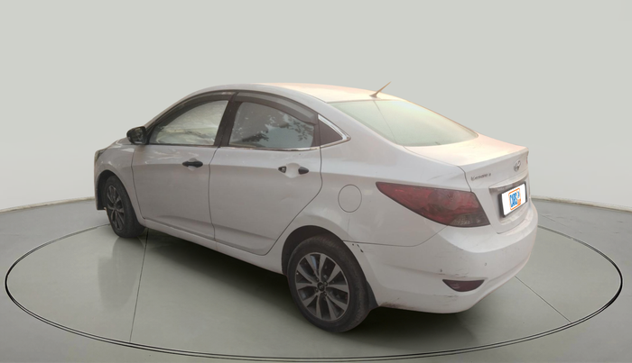 2014 Hyundai Verna FLUIDIC 1.6 CRDI SX, Diesel, Manual, 1,18,299 km, exterior