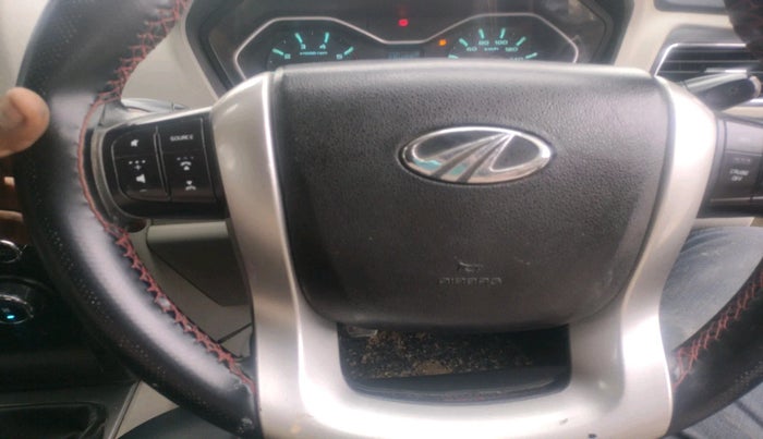 2016 Mahindra Scorpio S10 1.99, Diesel, Manual, 1,00,504 km, interior