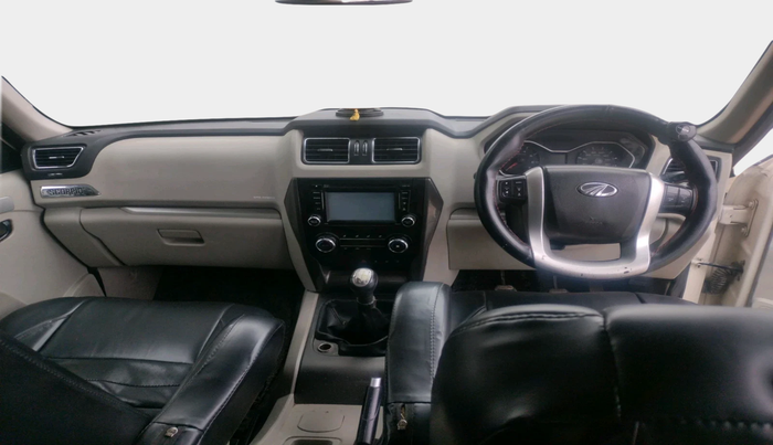 2016 Mahindra Scorpio S10 1.99, Diesel, Manual, 1,00,504 km, interior