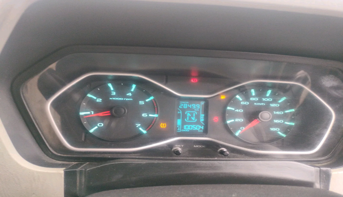 2016 Mahindra Scorpio S10 1.99, Diesel, Manual, 1,00,504 km, interior