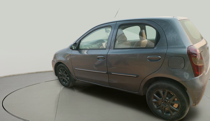 2015 Toyota Etios Liva GD, Diesel, Manual, 1,05,885 km, exterior