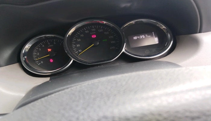 2015 Renault Duster 110 PS RXZ DIESEL PLUS, Diesel, Manual, 1,84,357 km, interior