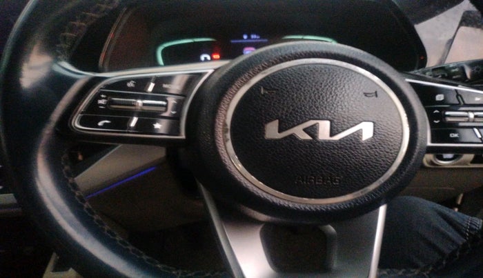 2022 KIA CARENS LUXURY PLUS 1.5 DIESEL 6 STR, Diesel, Manual, 1,82,706 km, interior