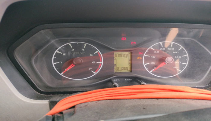 2018 Mahindra Scorpio S3, Diesel, Manual, 2,10,551 km, interior