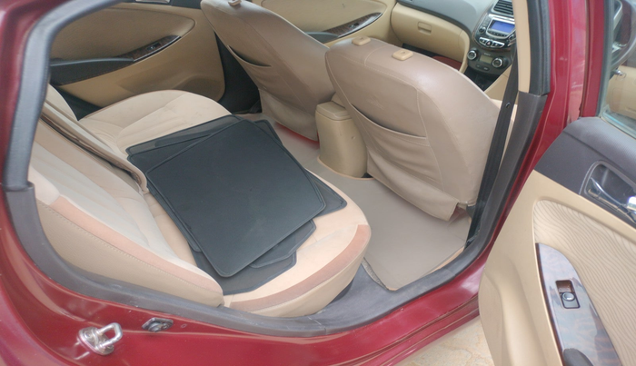 2013 Hyundai Verna FLUIDIC 1.6 CRDI SX, Diesel, Manual, 1,15,980 km, interior