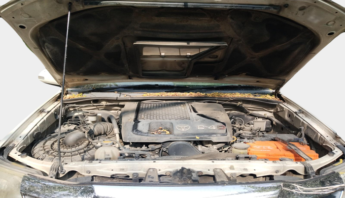 2013 Toyota Fortuner 3.0 4X2 AT, Diesel, Automatic, 1,66,718 km, exterior