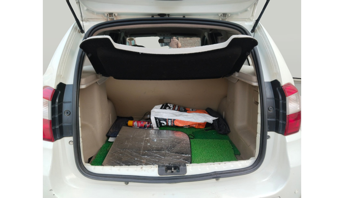 2014 Nissan Terrano XL (D), Diesel, Manual, 1,24,670 km, exterior