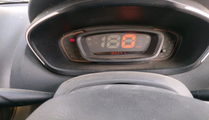 2015 Renault Kwid RXL, Petrol, Manual, 1,00,041 km, interior