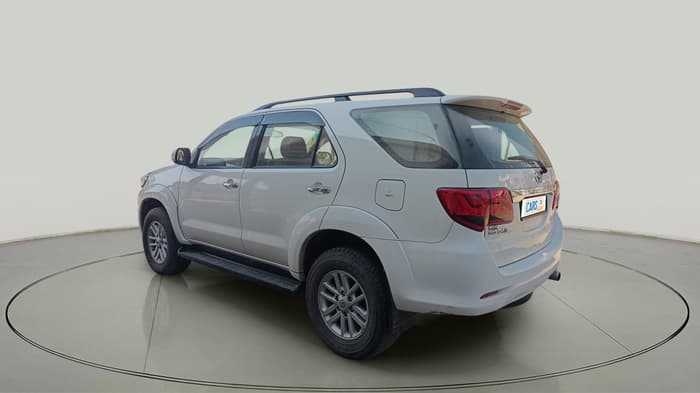 2014 Toyota Fortuner 3.0 4X2 MT, Diesel, Manual, 82,275 km, exterior