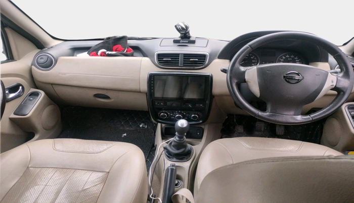 2014 Nissan Terrano XE (D), Diesel, Manual, 1,15,358 km, interior