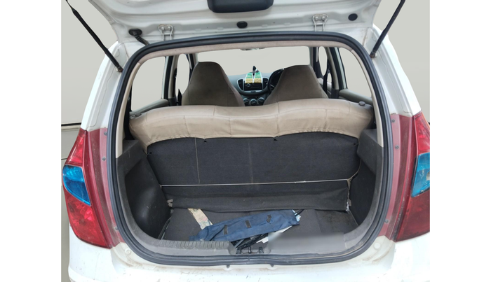 2012 Hyundai i10 ERA 1.1, Petrol, Manual, 98,771 km, exterior