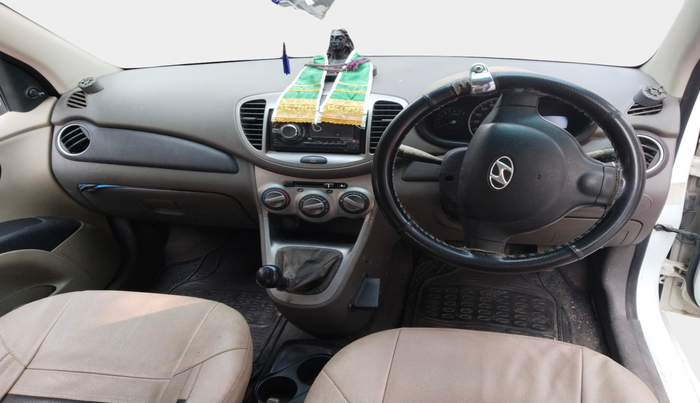 2012 Hyundai i10 ERA 1.1, Petrol, Manual, 98,771 km, interior
