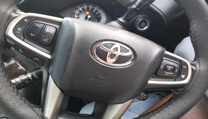 2016 Toyota Innova Crysta 2.8 ZX AT 7 STR, Diesel, Automatic, 2,41,633 km, interior