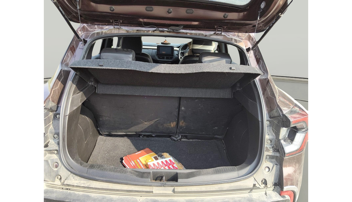 2022 Renault Kiger RXT MT, Petrol, Manual, 91,649 km, exterior