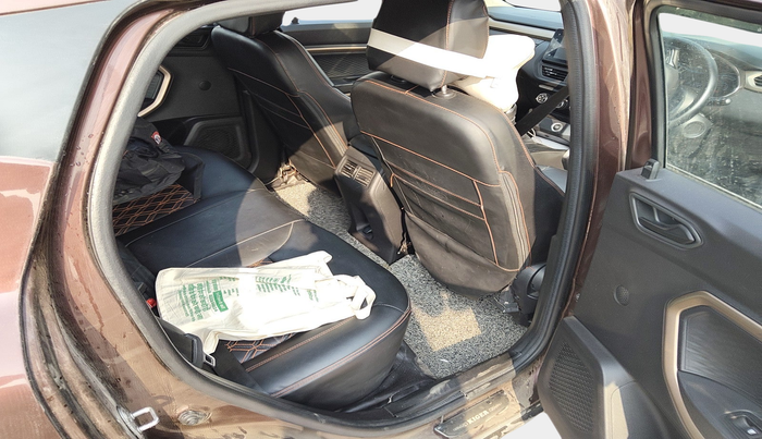 2022 Renault Kiger RXT MT, Petrol, Manual, 91,649 km, interior