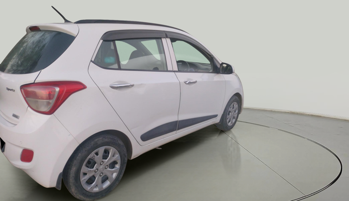 2014 Hyundai Grand i10 SPORTZ 1.1 CRDI, Diesel, Manual, 1,12,345 km, exterior