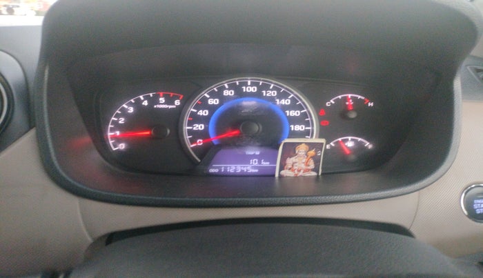 2014 Hyundai Grand i10 SPORTZ 1.1 CRDI, Diesel, Manual, 1,12,345 km, interior