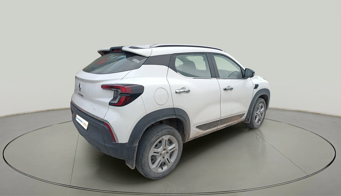 2022 Renault Kiger RXE MT, Petrol, Manual, 32,109 km, exterior