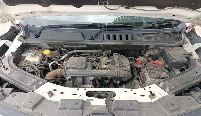 2022 Renault Kiger RXE MT, Petrol, Manual, 32,109 km, exterior