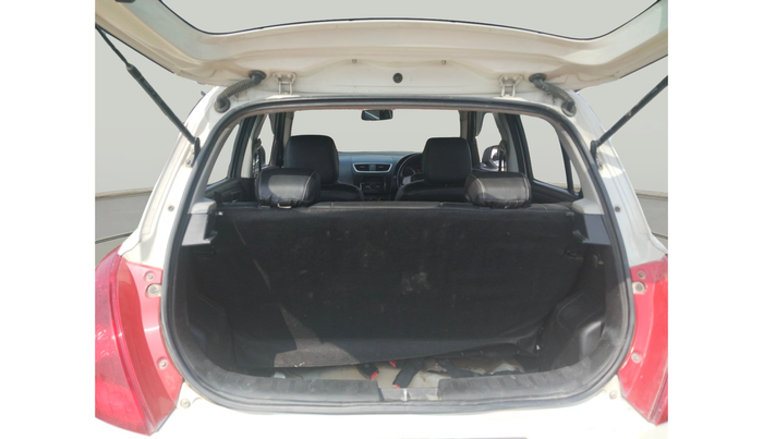 2014 Maruti Swift VXI, Petrol, Manual, 1,02,126 km, exterior