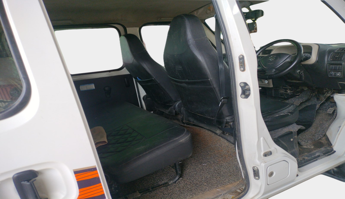 2022 Maruti Eeco 5 STR AC (O), Petrol, Manual, 40,655 km, interior