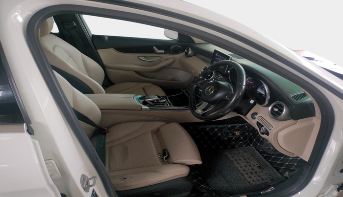 2015 Mercedes Benz C Class C 220 CDI AVANTGARDE, Diesel, Automatic, 70,728 km, interior