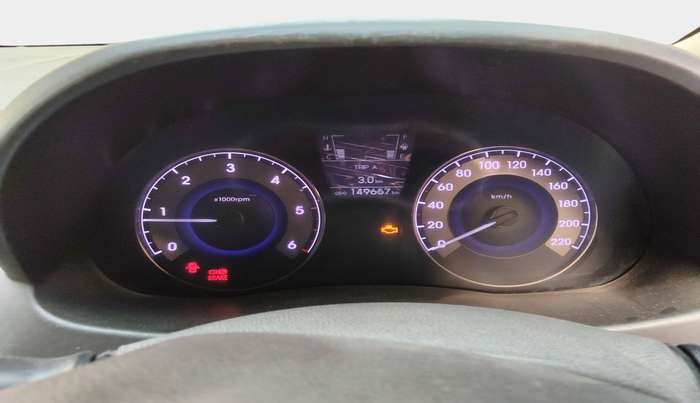 2013 Hyundai Verna FLUIDIC 1.6 CRDI SX, Diesel, Manual, 1,49,657 km, interior