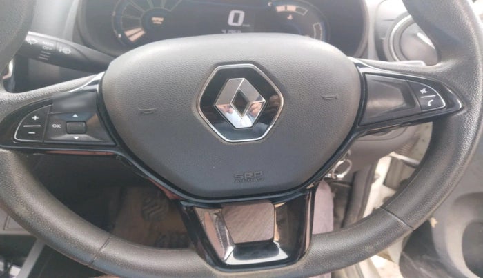 2023 Renault Kwid RXT 1.0, Petrol, Manual, 41,969 km, interior