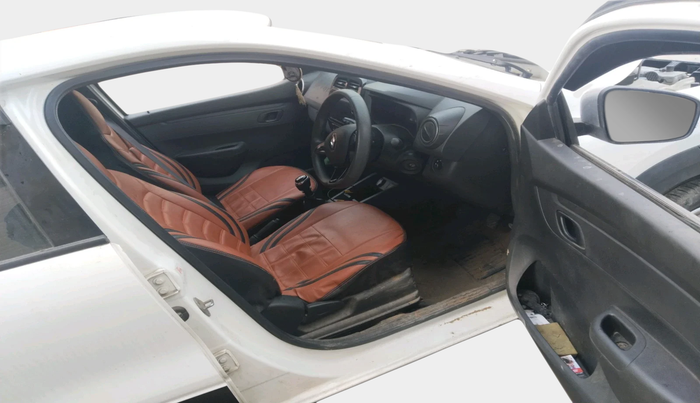 2023 Renault Kwid RXT 1.0, Petrol, Manual, 41,969 km, interior