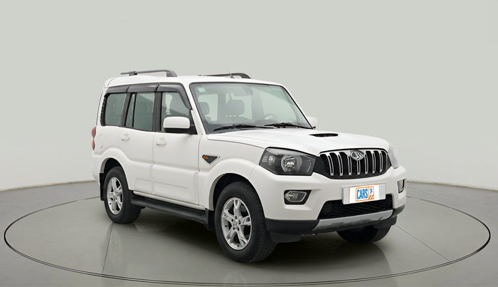 2017 Mahindra Scorpio S10, Diesel, Manual, 98,062 km, exterior