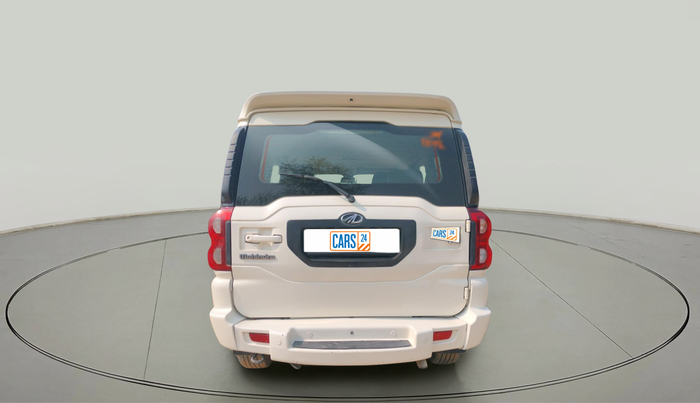 2017 Mahindra Scorpio S10, Diesel, Manual, 98,062 km, exterior