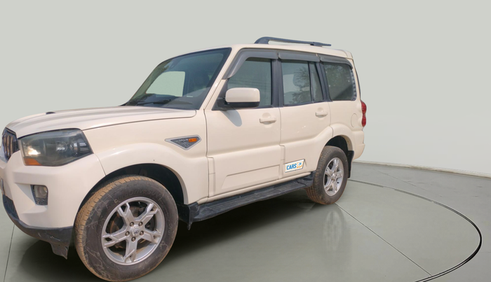 2017 Mahindra Scorpio S10, Diesel, Manual, 98,062 km, exterior