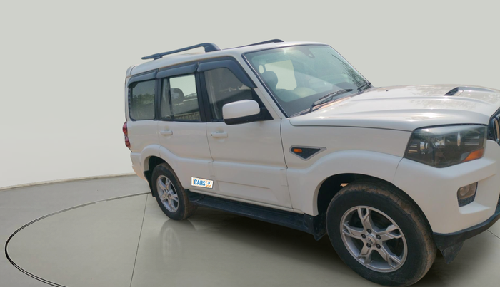2017 Mahindra Scorpio S10, Diesel, Manual, 98,062 km, exterior
