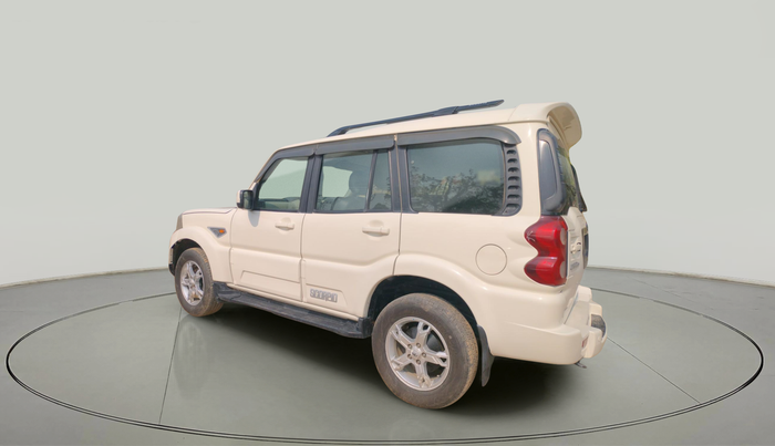 2017 Mahindra Scorpio S10, Diesel, Manual, 98,062 km, exterior