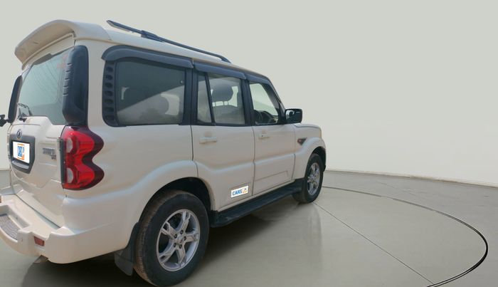 2017 Mahindra Scorpio S10, Diesel, Manual, 98,062 km, exterior