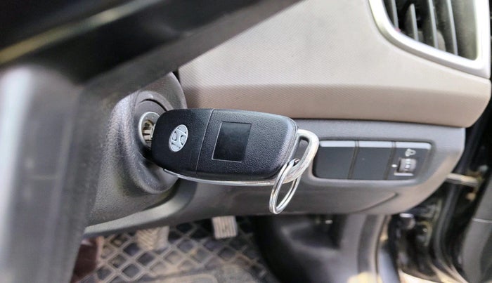 2015 Hyundai Creta SX 1.6 DIESEL, Diesel, Manual, 1,81,922 km, interior