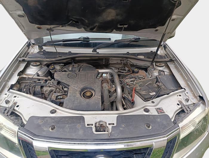 2015 Nissan Terrano XV D THP 110 PS, Diesel, Manual, 4,00,000 km, exterior